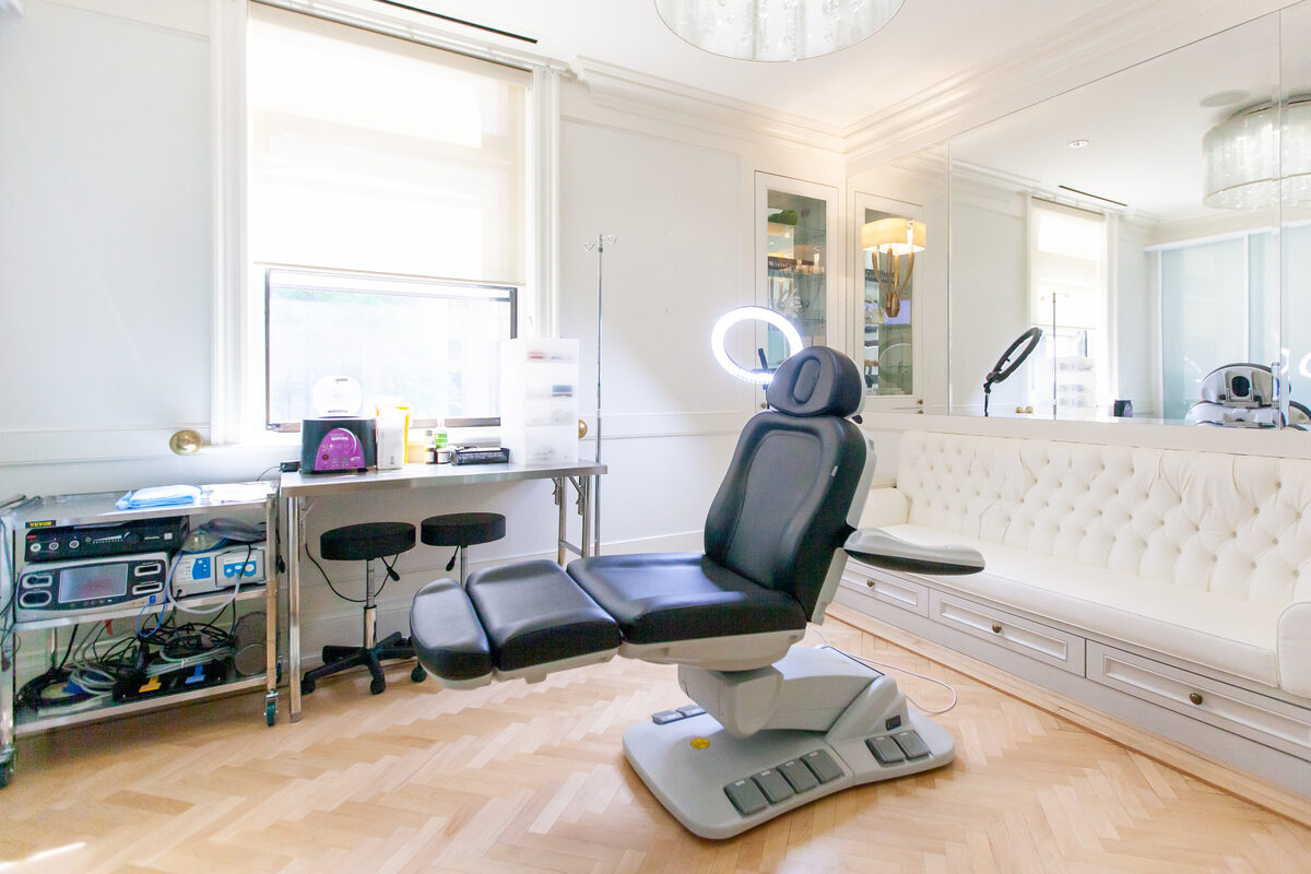 Treatment room at Nova Medical Hair Transplant, 100 Front Street West Toronto, where Mississauga patients are seen